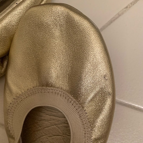 J. Loren Metallic Gold Flats - Picture 4 of 8